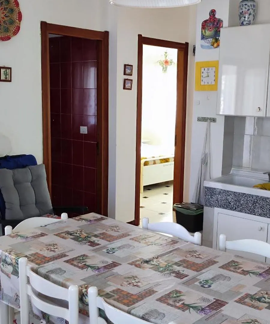 Casa Vacanze Bouganville Apartment Calasetta
